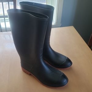 Rain boots - Brand new! 💦